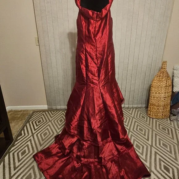 Jovani Burgundy Evening Party‎  Dress 20 - Picture 5 of 11